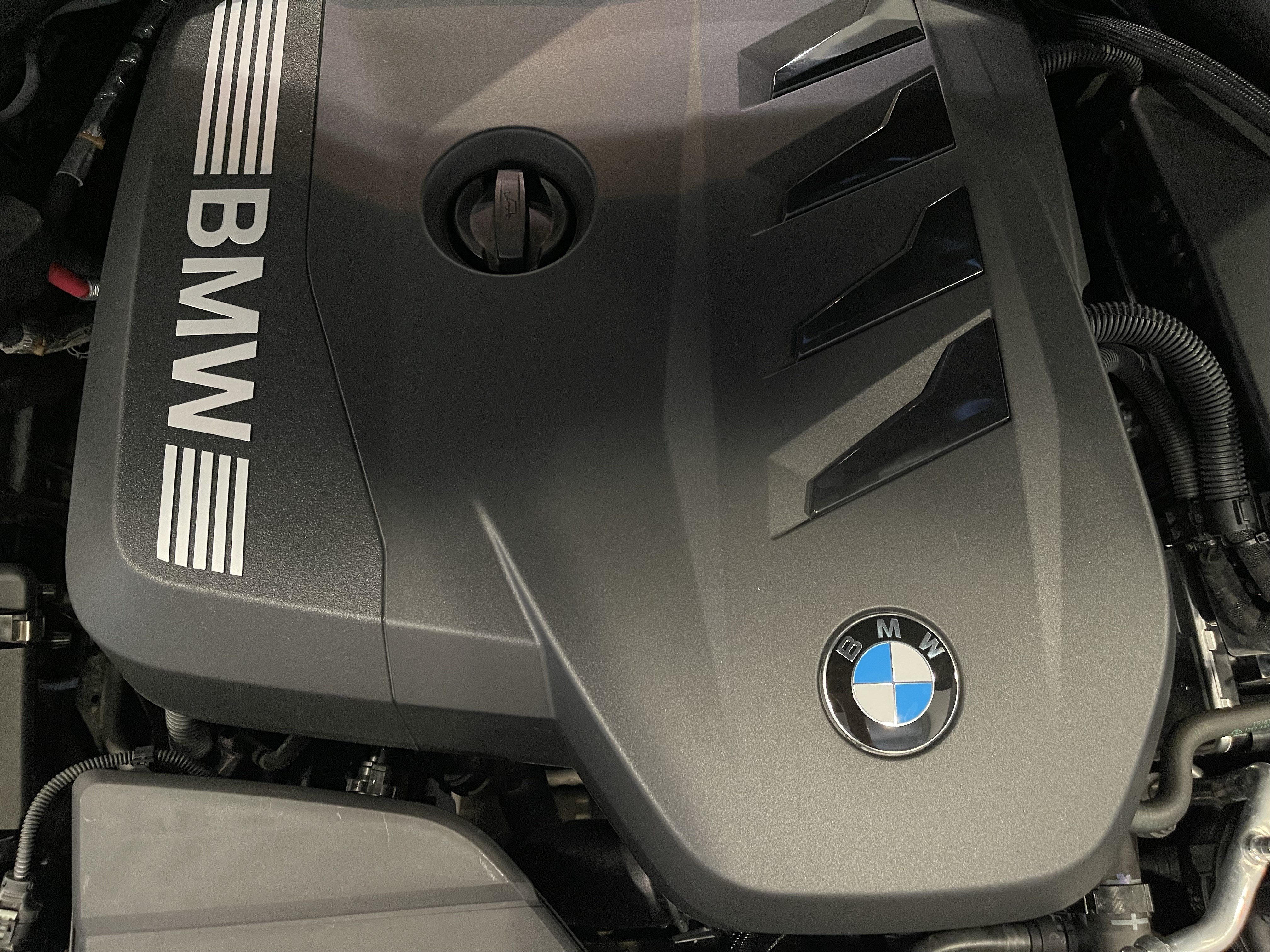 Certified 2023 BMW 330i xDrive Sedan w/ Parking Assistance Package AWD/4WD image 26