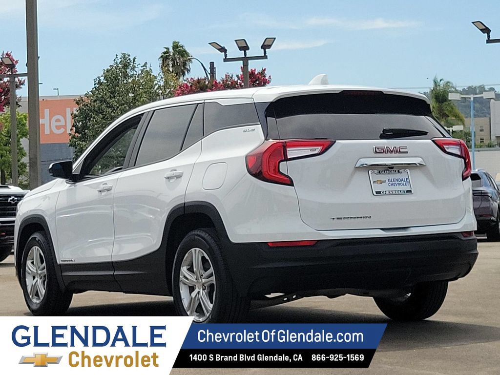 Certified 2024 GMC Terrain SLE FWD image 13