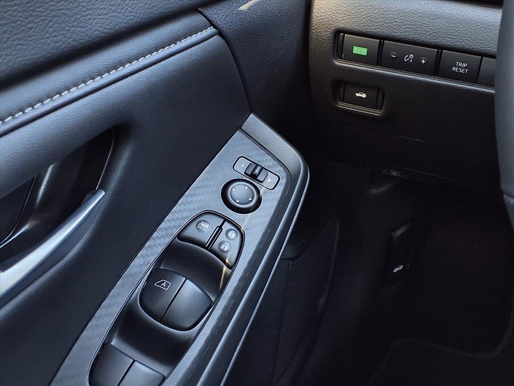 Certified 2025 Nissan Sentra SV w/ All-Weather Package image 19