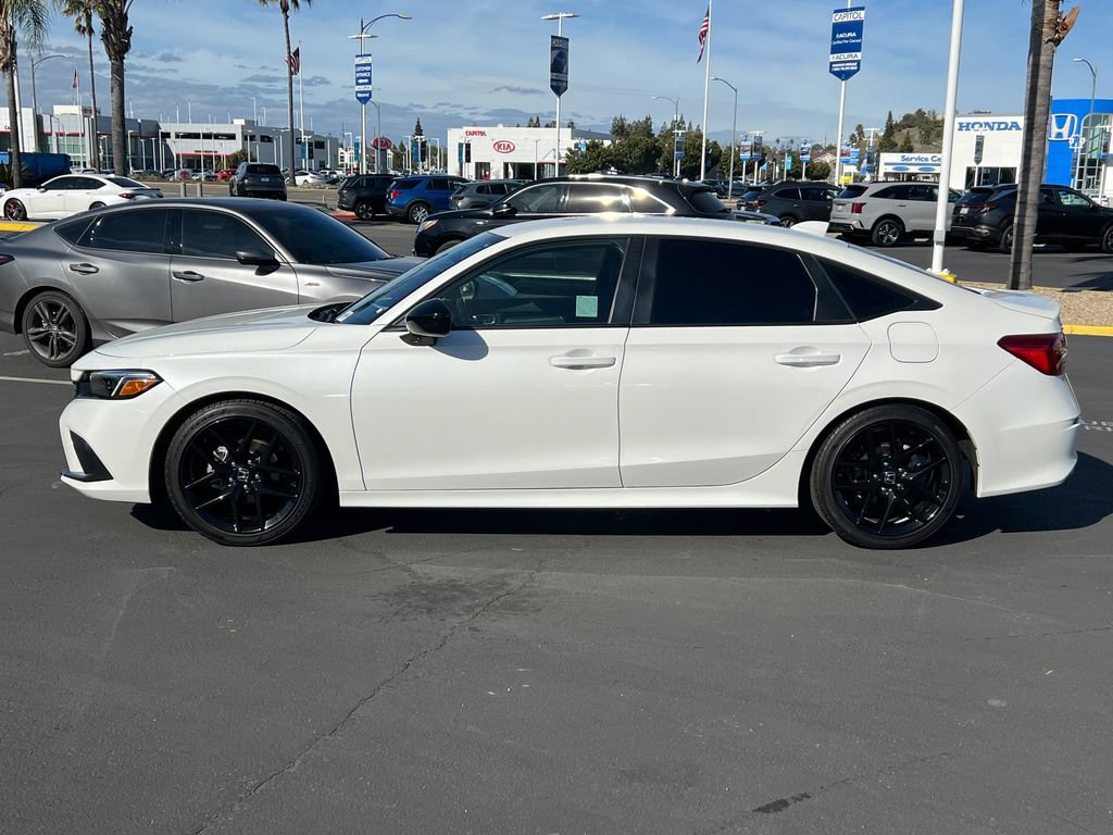 Used 2024 Honda Civic Sport image 7