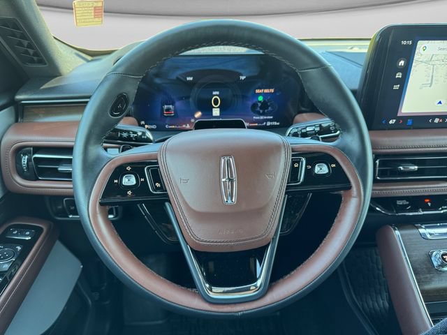 Used 2025 Lincoln Aviator Reserve w/ Equipment Group 201A AWD/4WD image 11