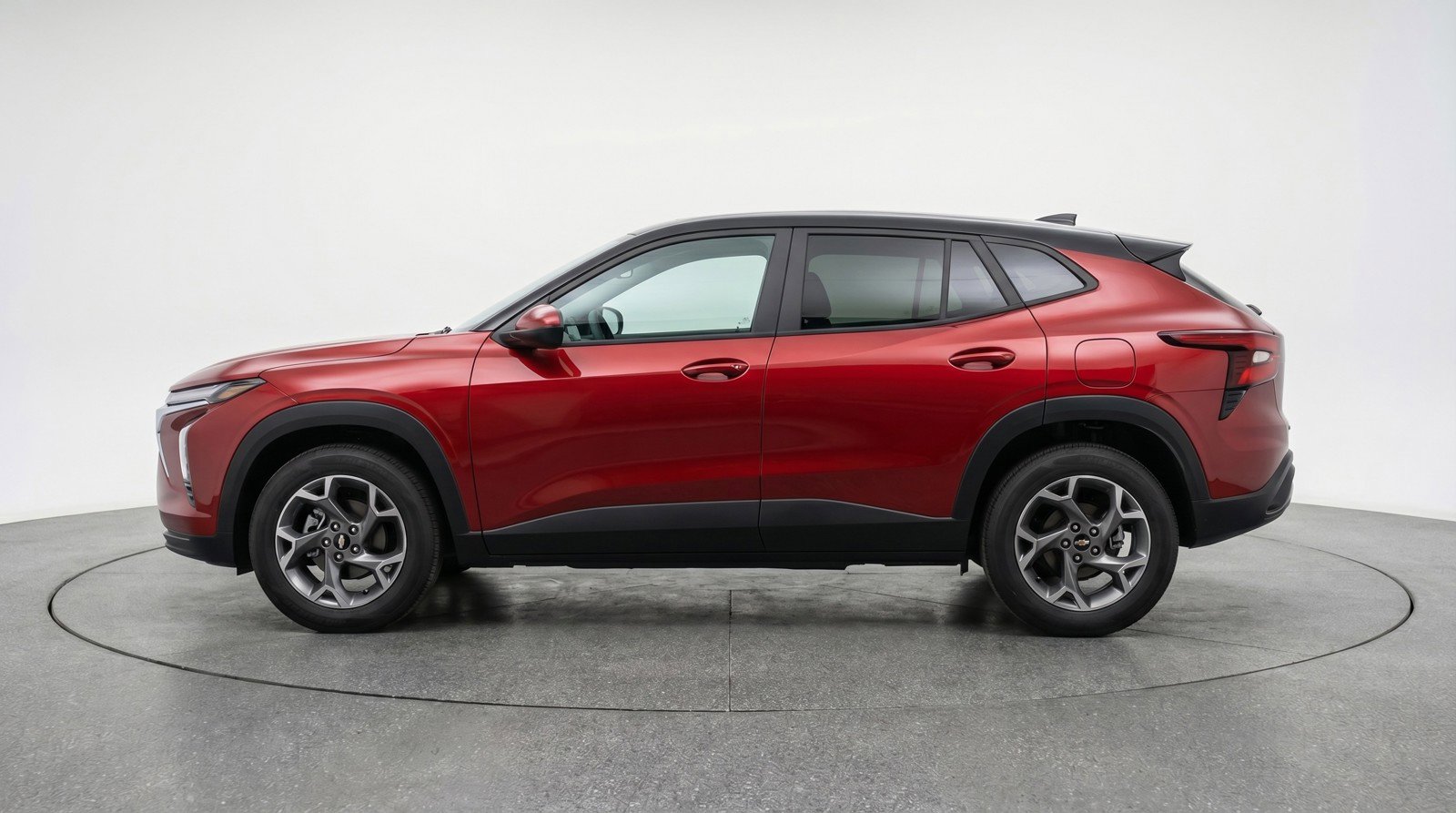 Used 2025 Chevrolet Trax LT w/ LT Convenience Package FWD image 5