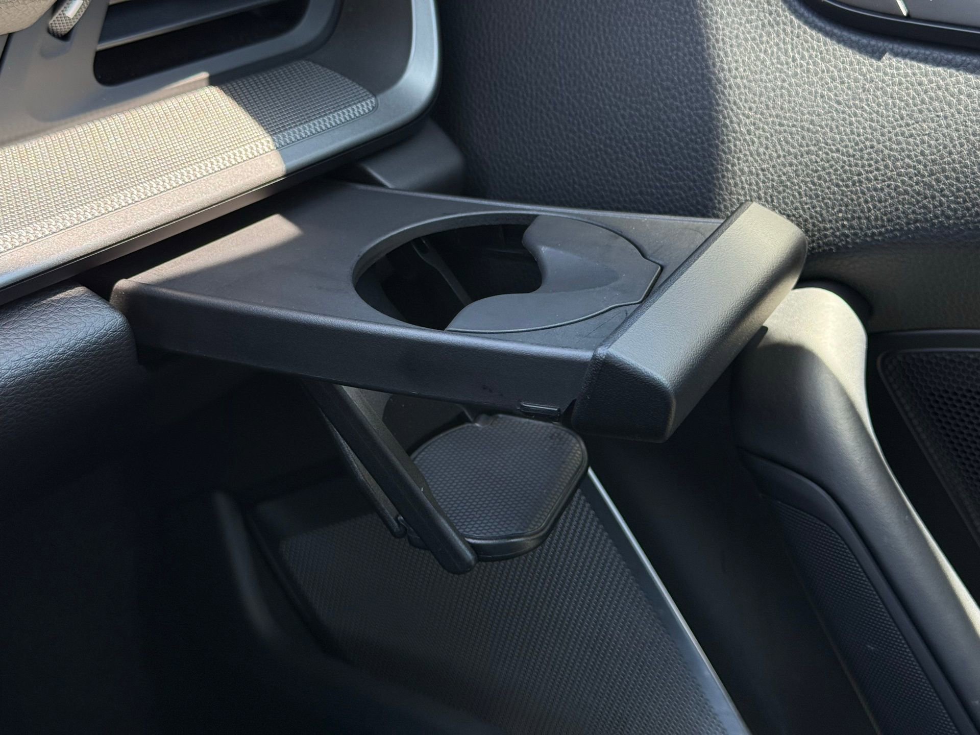 Certified 2024 Porsche 911 Targa 4 AWD/4WD image 27