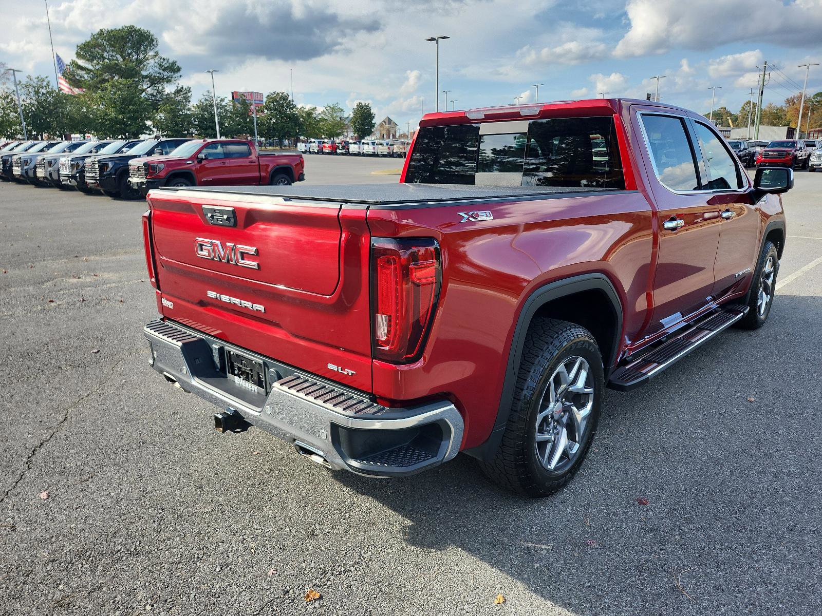 Certified 2023 GMC Sierra 1500 SLT w/ SLT Premium Plus Package image 3