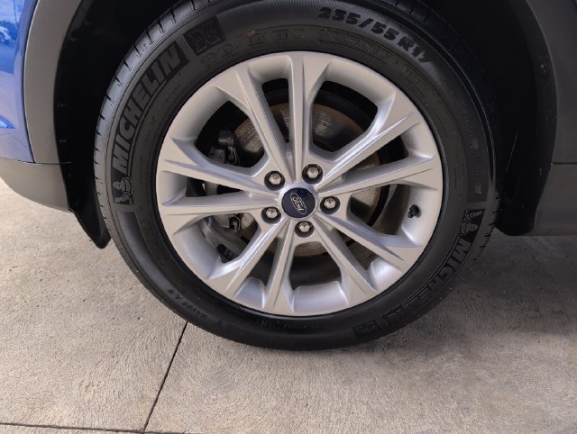 Used 2018 Ford Escape SE w/ SE Sync 3 Package FWD image 24