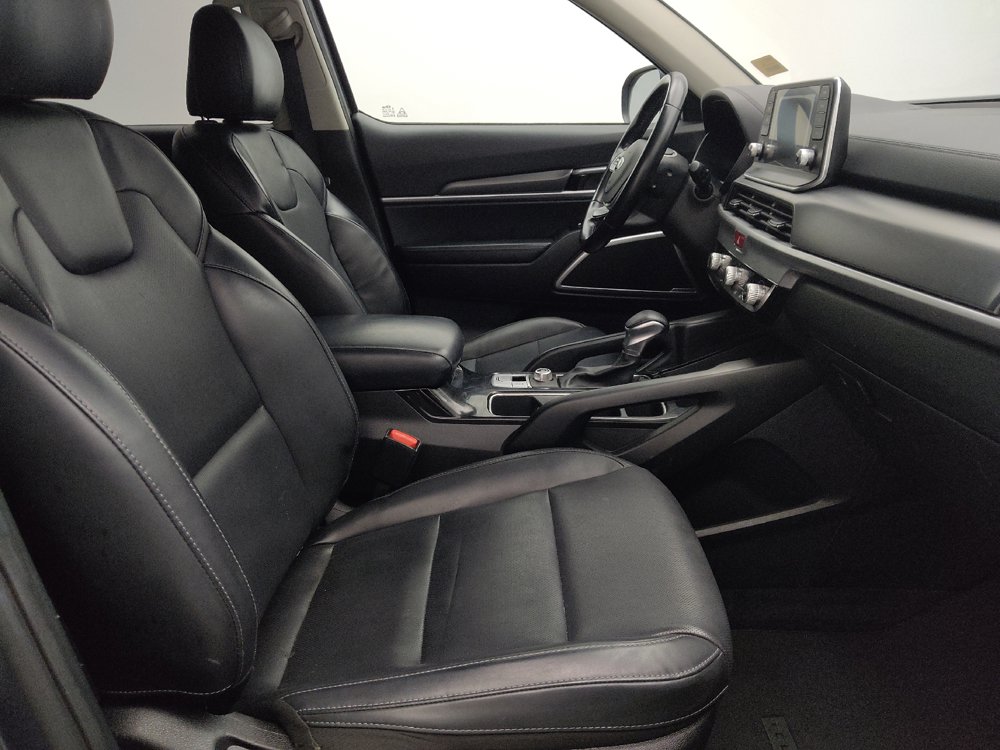 Used 2021 Kia Telluride LX FWD image 21