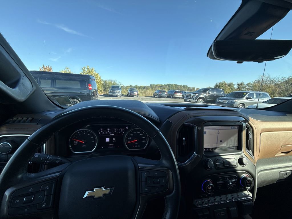 Certified 2021 Chevrolet Silverado 1500 High Country w/ Technology Package image 27