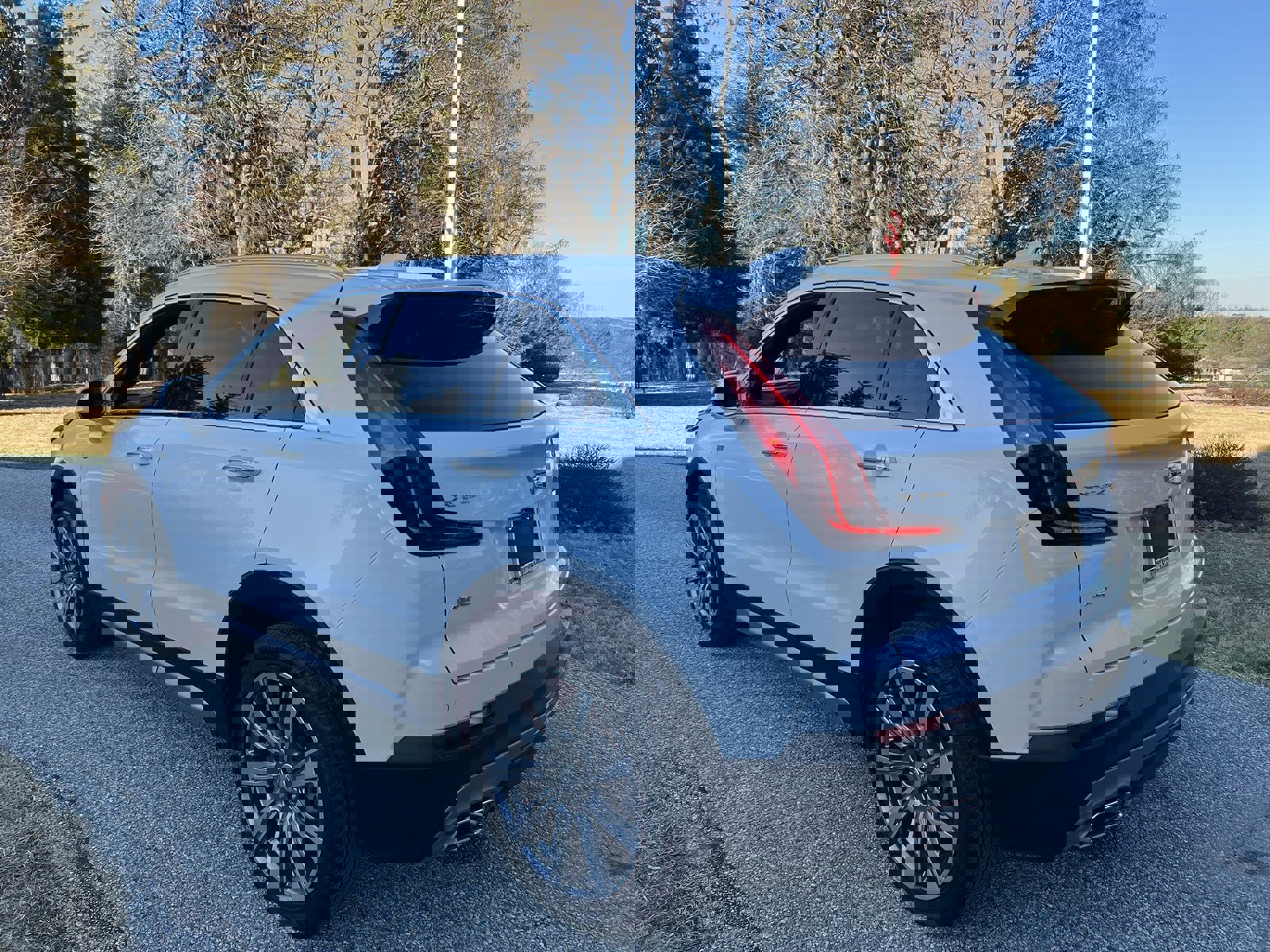 Used 2019 Cadillac XT4 Premium Luxury image 8