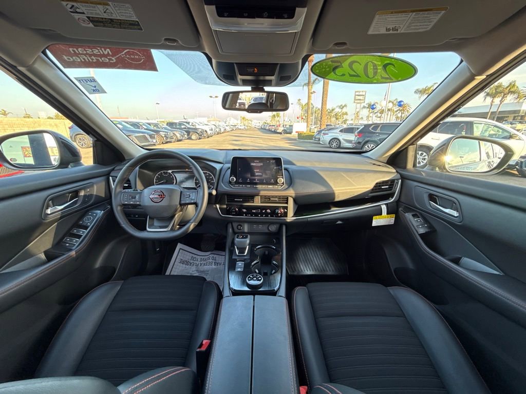 Certified 2025 Nissan Rogue SV w/ Rock Creek Premium Package image 15