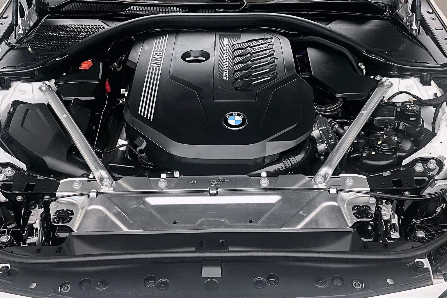 Used 2024 BMW M440i Coupe w/ Premium Package RWD image 30
