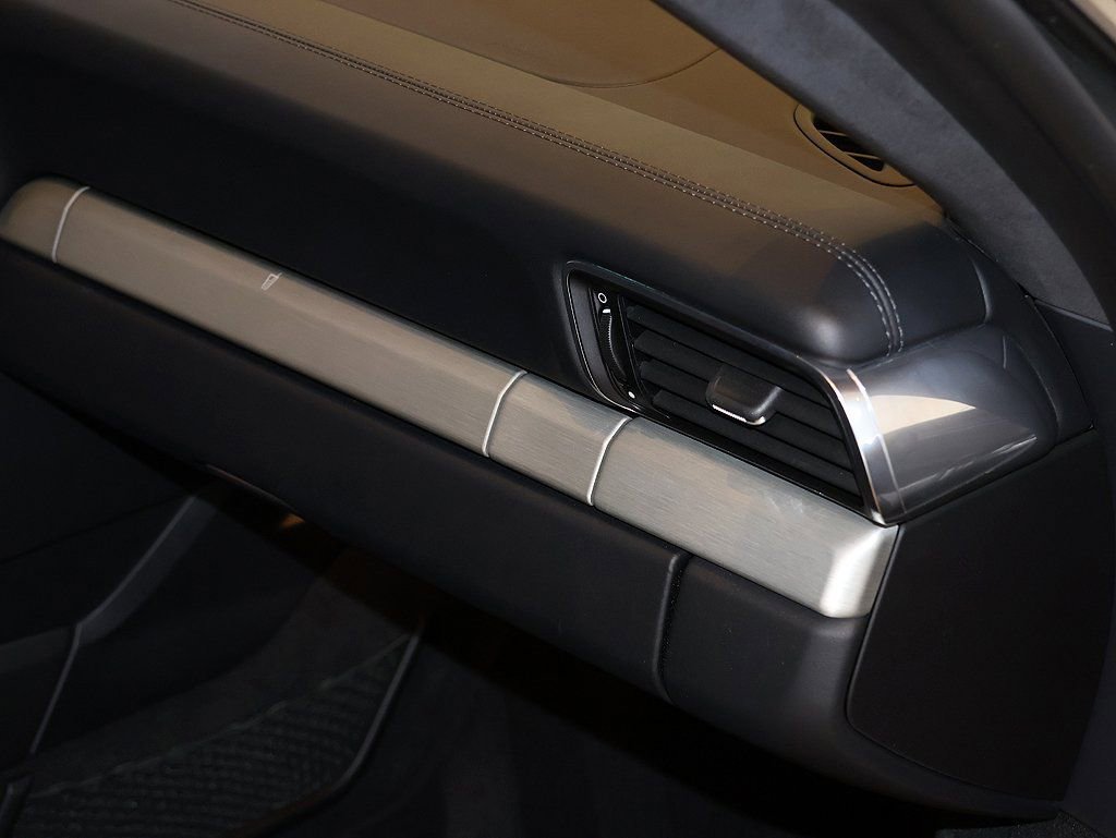 Used 2014 Porsche 911 Turbo S image 65