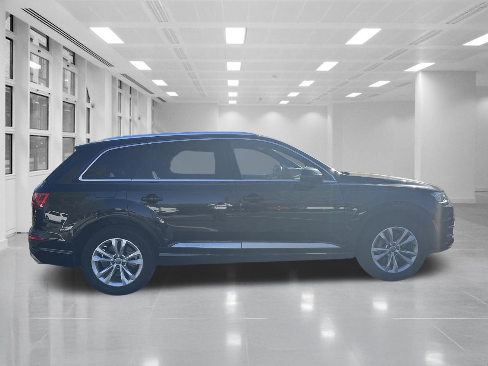 Used 2018 Audi Q7 3.0T Premium image 4