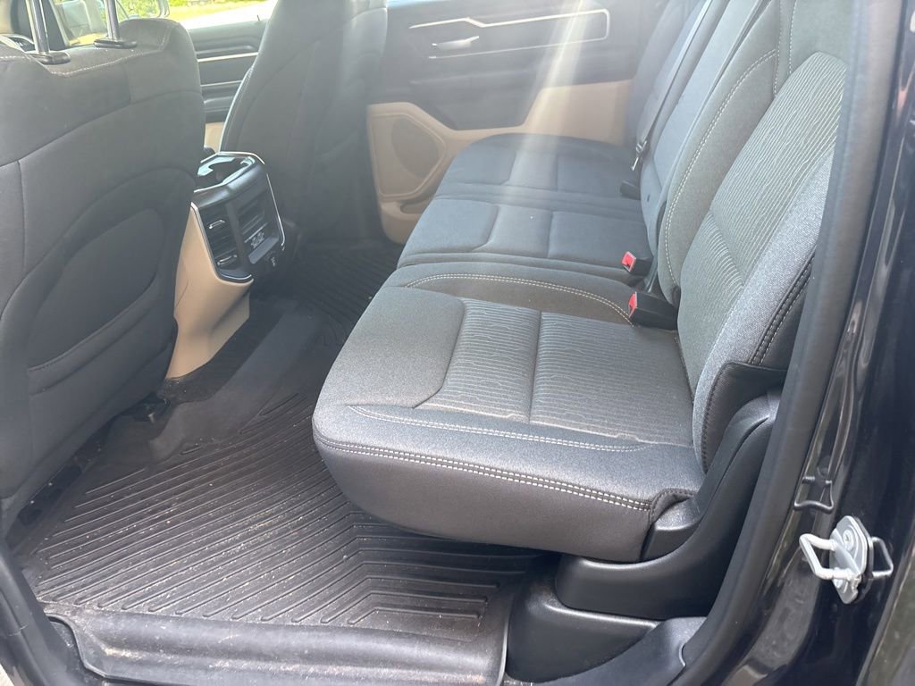 Used 2021 RAM 1500 Big Horn AWD/4WD image 14