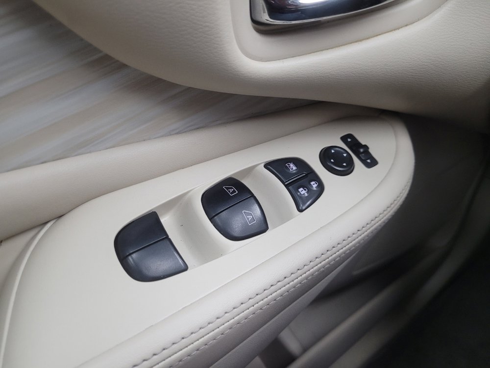 Used 2018 Nissan Murano SV FWD image 27