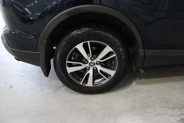 Used 2018 Toyota RAV4 XLE AWD/4WD image 37