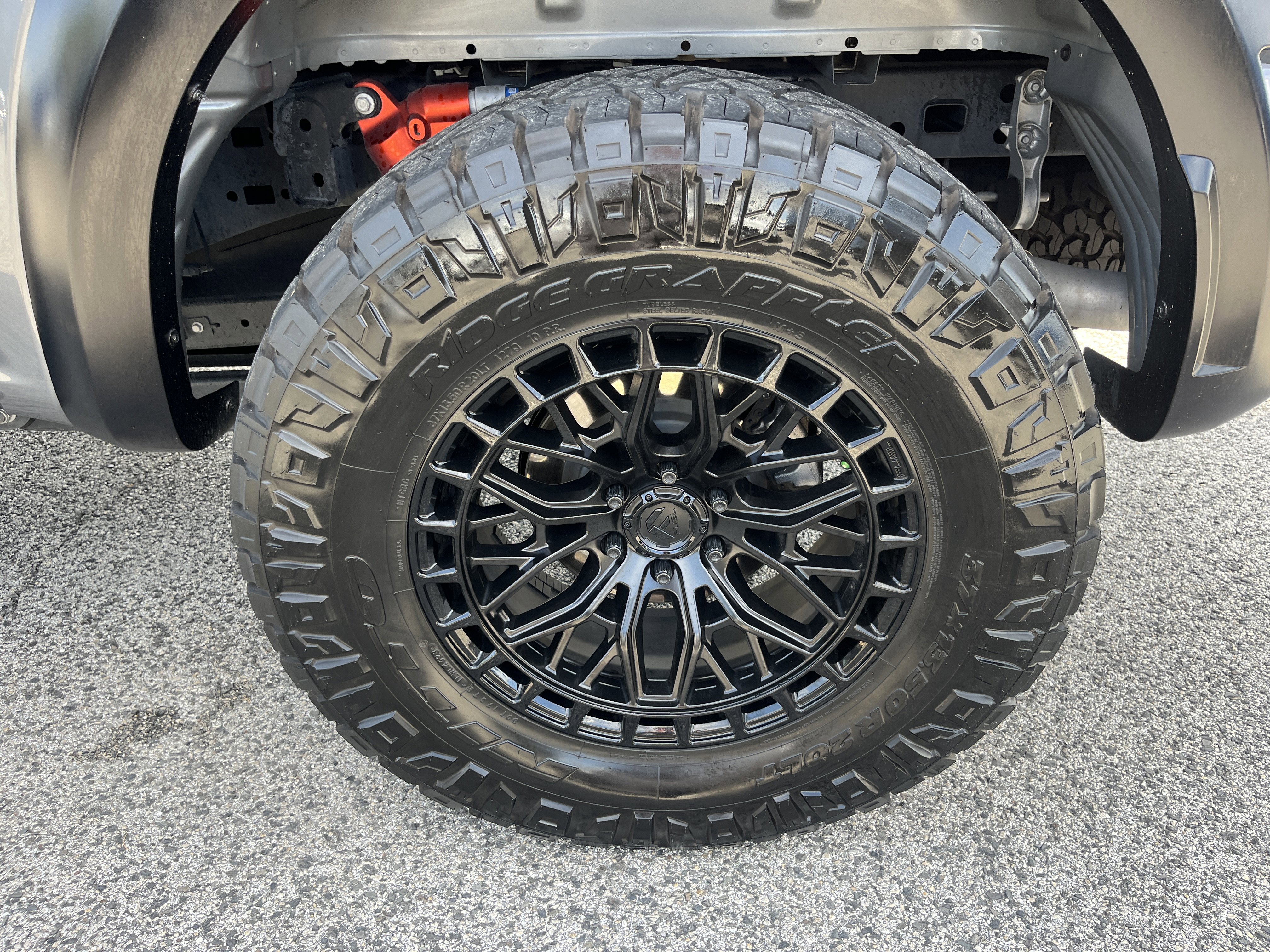 Used 2024 Ford F150 Raptor AWD/4WD image 9
