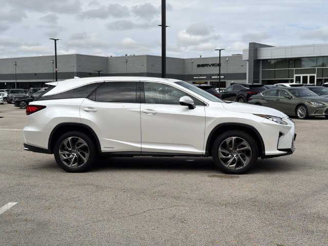 Used 2018 Lexus RX 450hL Luxury w/ Accessory Package AWD/4WD image 4