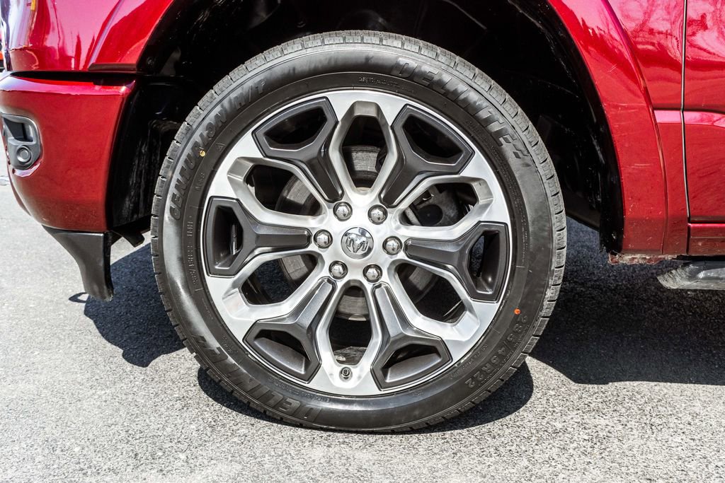 Used 2022 RAM 1500 Limited w/ Body-Colour Bumper Group AWD/4WD image 35