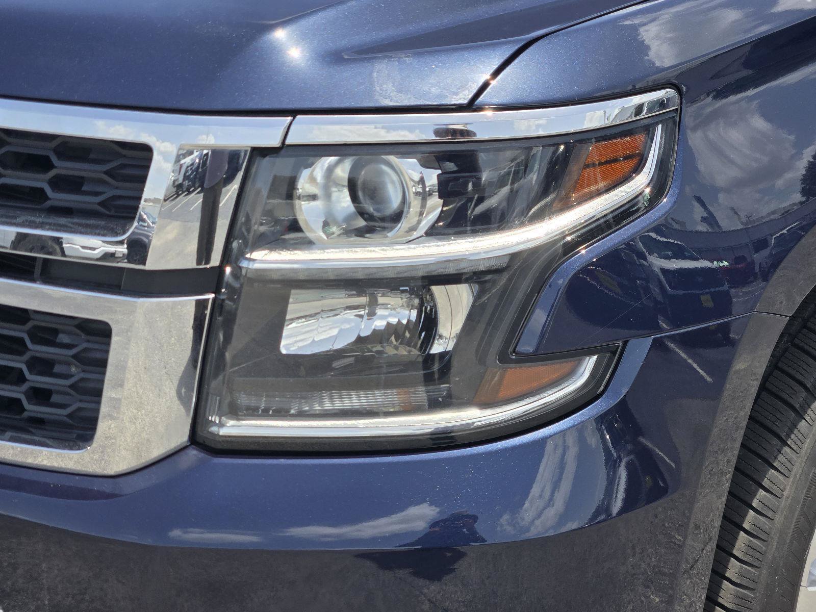 Used 2018 Chevrolet Suburban LT w/ Max Trailering Package RWD image 9