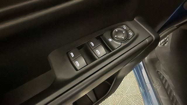Used 2024 Chevrolet Silverado 1500 Custom w/ LPO, Dark Essentials Package AWD/4WD image 10