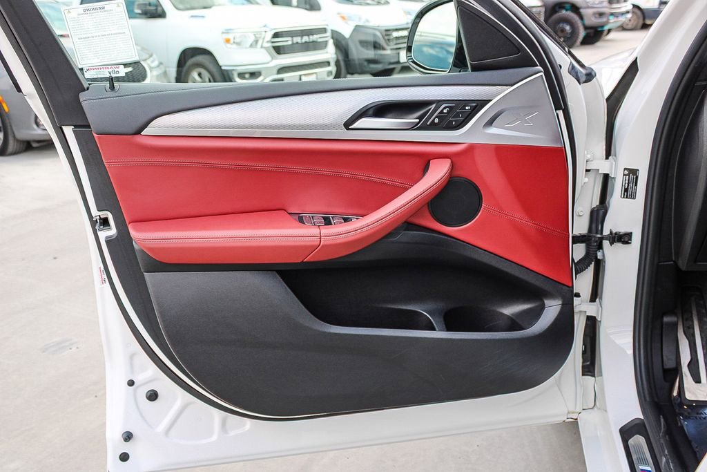 Used 2021 BMW X4 M40i w/ Executive Package image 22