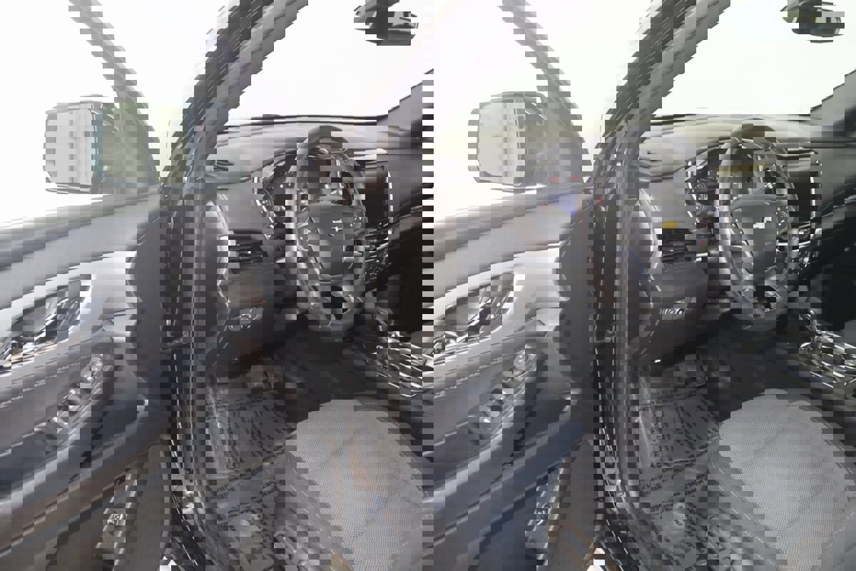 Used 2023 Chevrolet Traverse LT w/ LPO, Cargo Package image 44