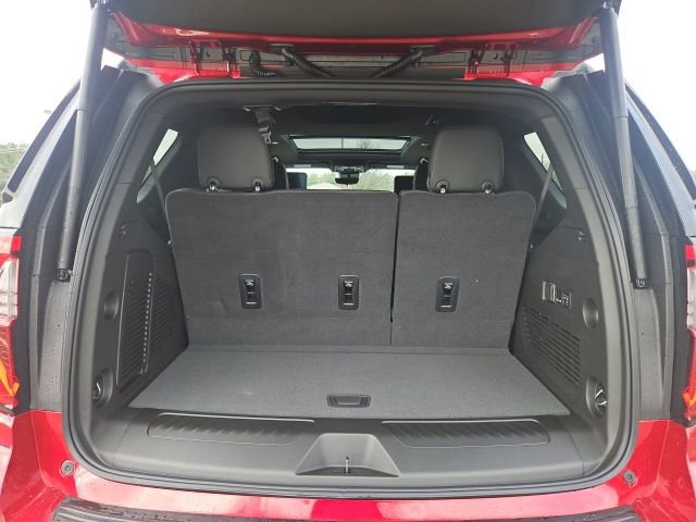 New 2026 GMC Yukon Elevation w/ Elevation Premium Package AWD/4WD image 18