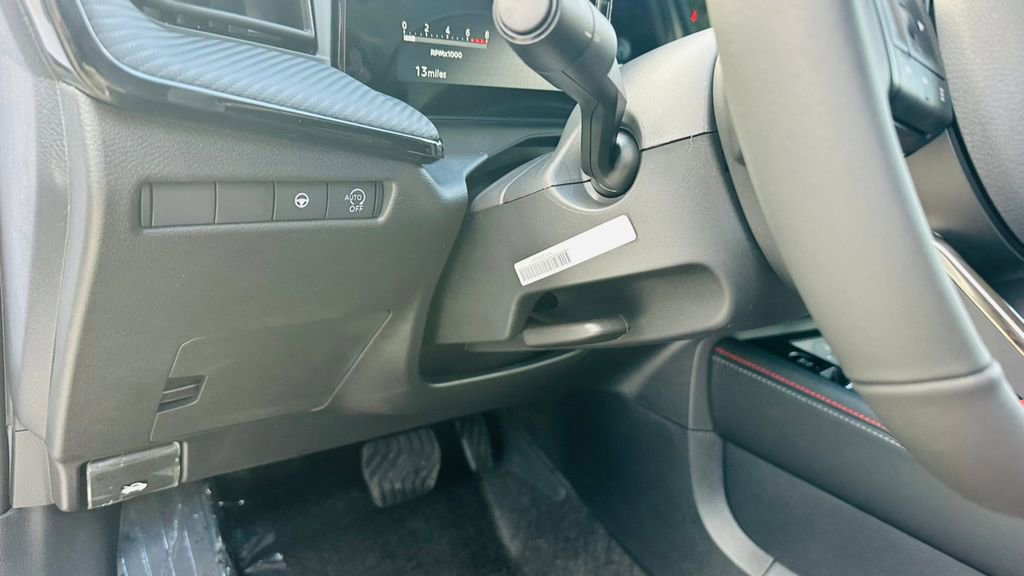 New 2026 Nissan Kicks SR FWD image 17