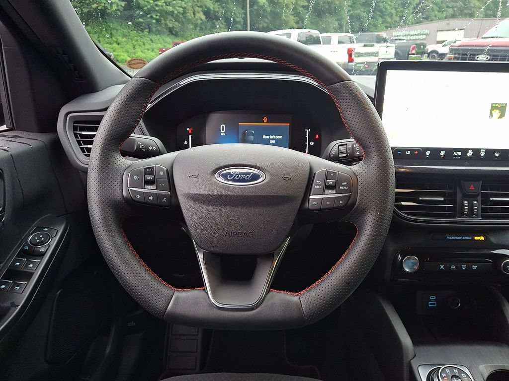 Used 2023 Ford Escape ST-Line w/ Tech Pack #1 AWD/4WD image 19