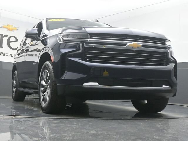 Used 2022 Chevrolet Tahoe LT w/ LT Signature Plus Package image 3