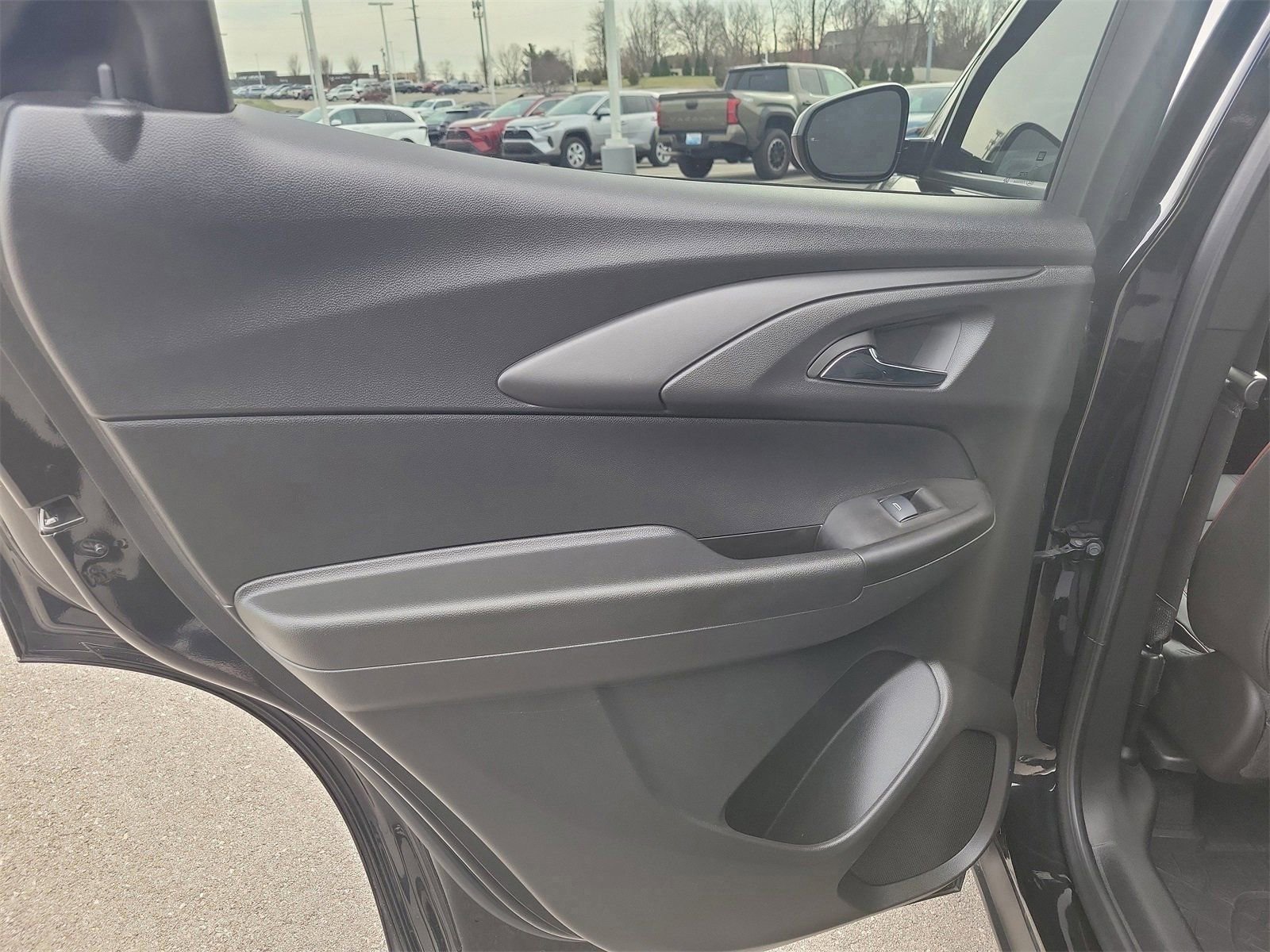 Used 2025 Chevrolet TrailBlazer RS w/ Convenience Package image 15