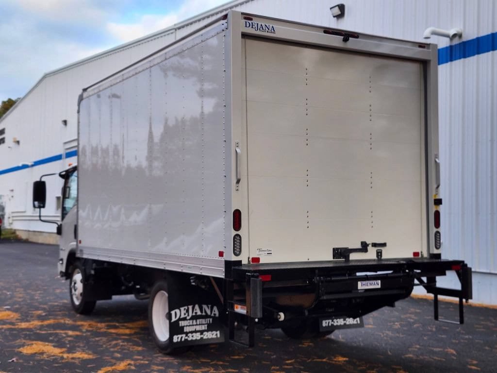 New 2025 Chevrolet Low Cab Forward 5500XG RWD image 3