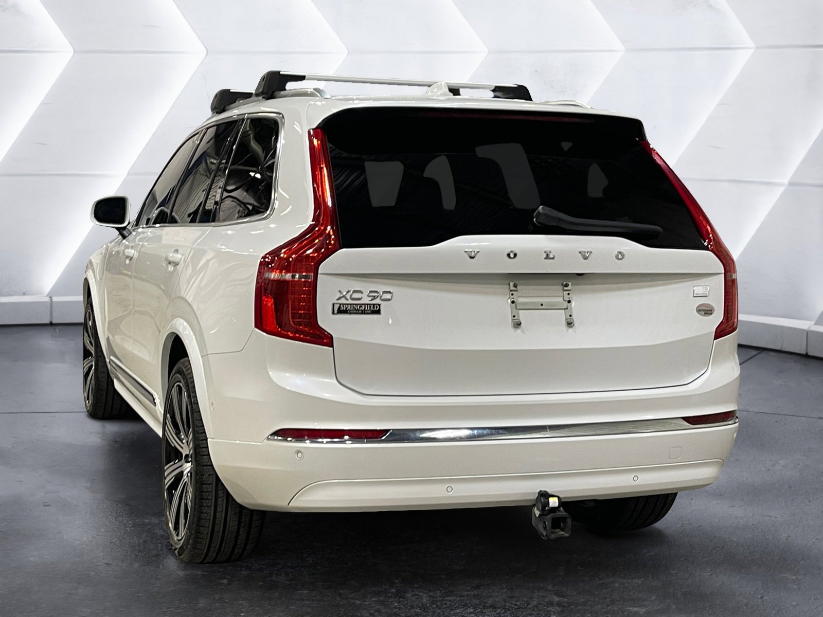 Used 2024 Volvo XC90 T8 Ultimate image 4
