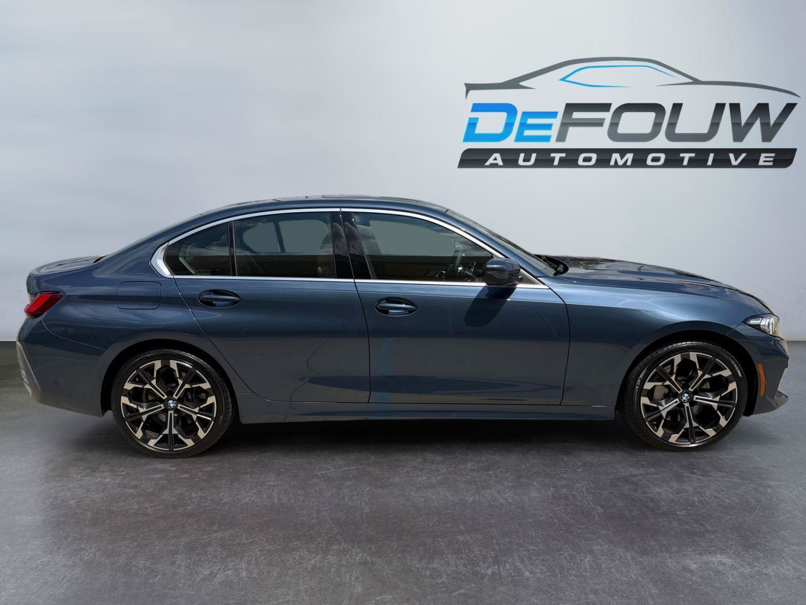 Used 2026 BMW 330i xDrive Sedan w/ Premium Package AWD/4WD image 29