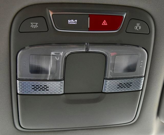 Used 2022 Kia Telluride S image 29