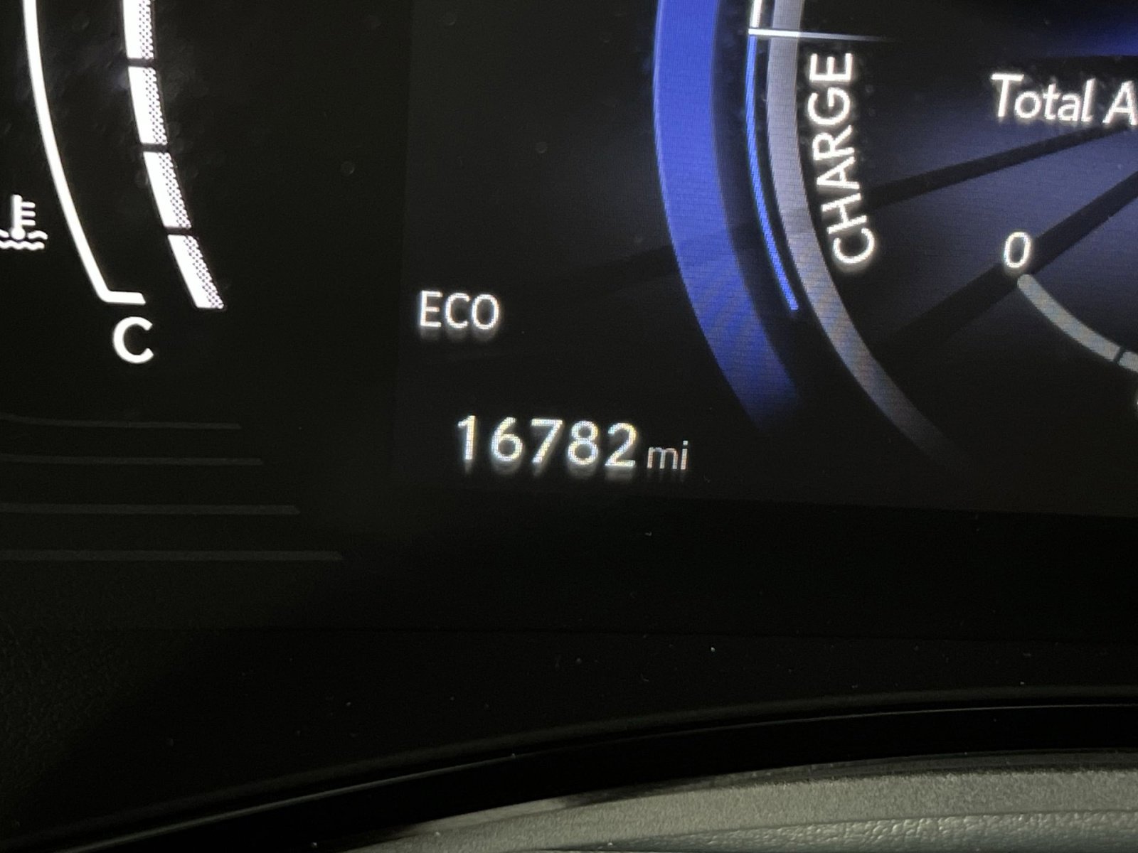 Used 2024 Lexus NX 350h AWD image 17