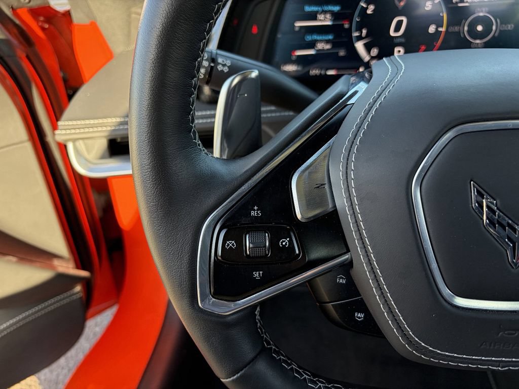 Used 2021 Chevrolet Corvette Stingray Premium Conv w/ Z51 Performance Package RWD image 23