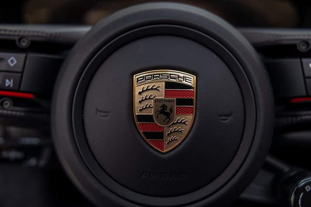 Used 2025 Porsche 911 Carrera T RWD image 35
