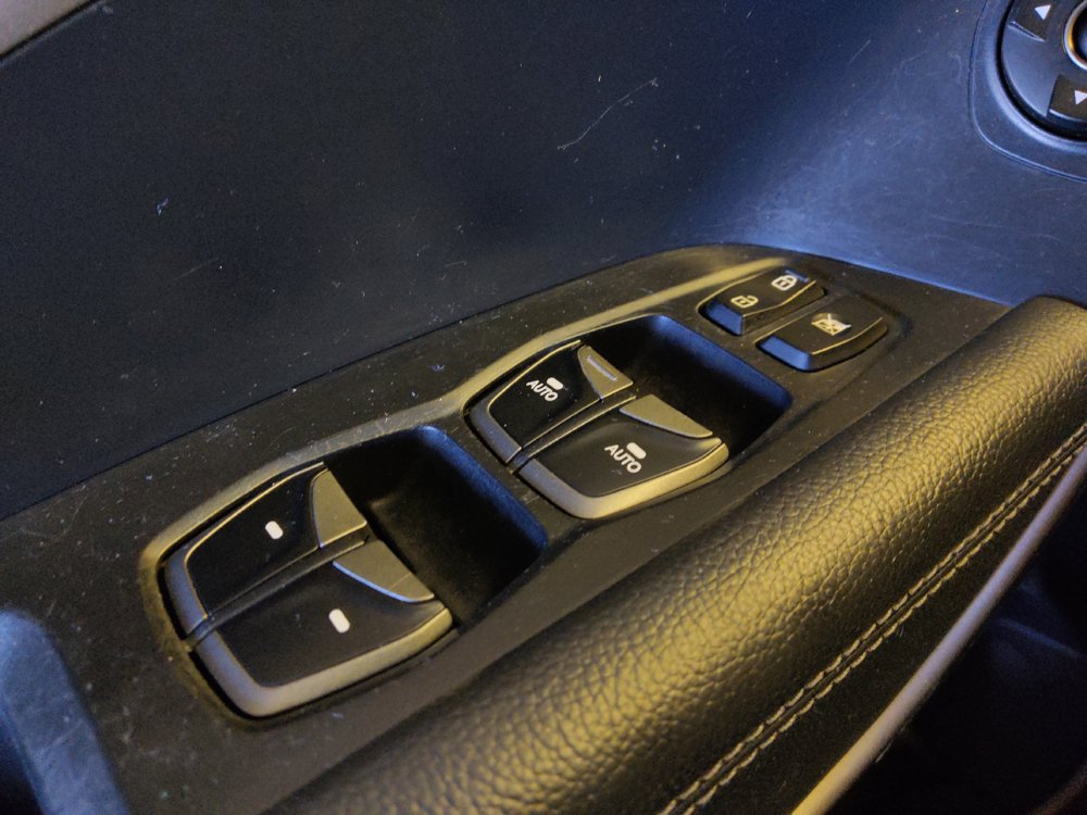 Used 2015 Hyundai Santa Fe Sport FWD image 27