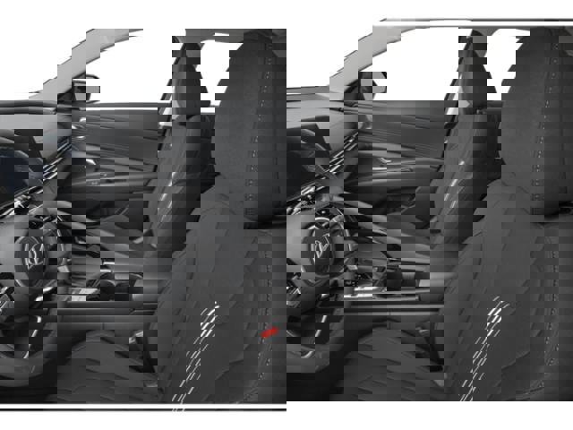 Used 2025 Hyundai Elantra SEL image 11