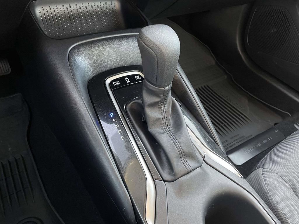 Used 2023 Toyota Corolla LE image 21