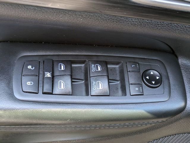 Used 2021 Jeep Grand Cherokee Altitude AWD/4WD image 15