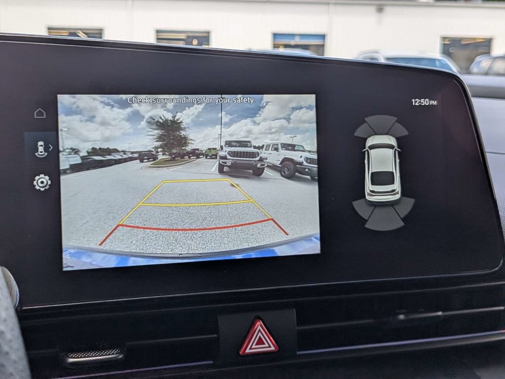 Used 2025 Hyundai Elantra N FWD image 20