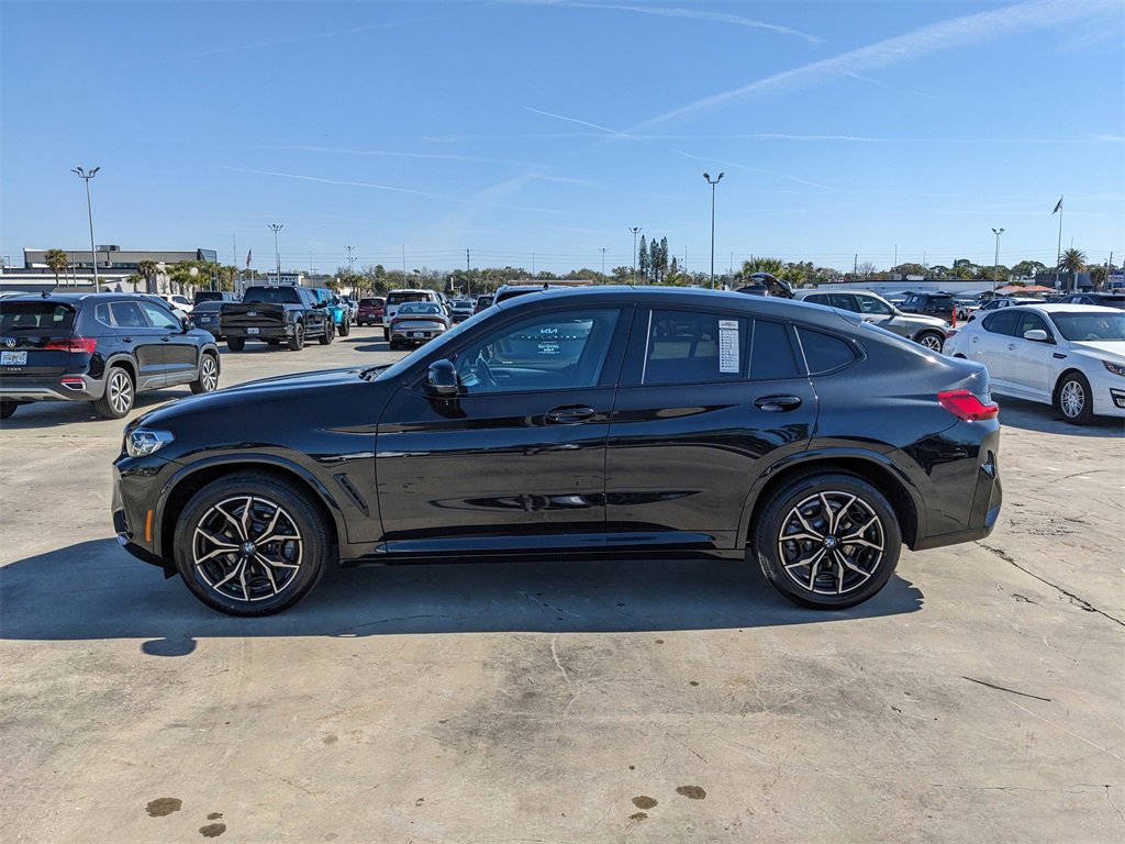 Used 2025 BMW X4 xDrive30i image 6