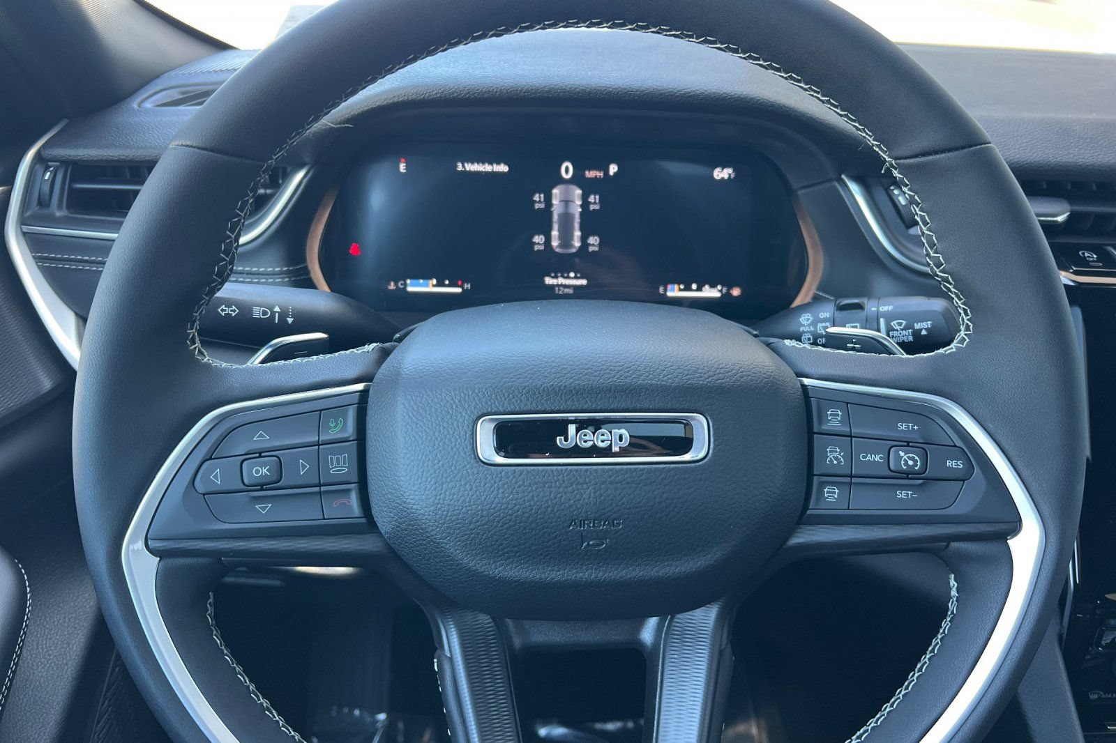 New 2026 Jeep Grand Cherokee Laredo X AWD/4WD image 22