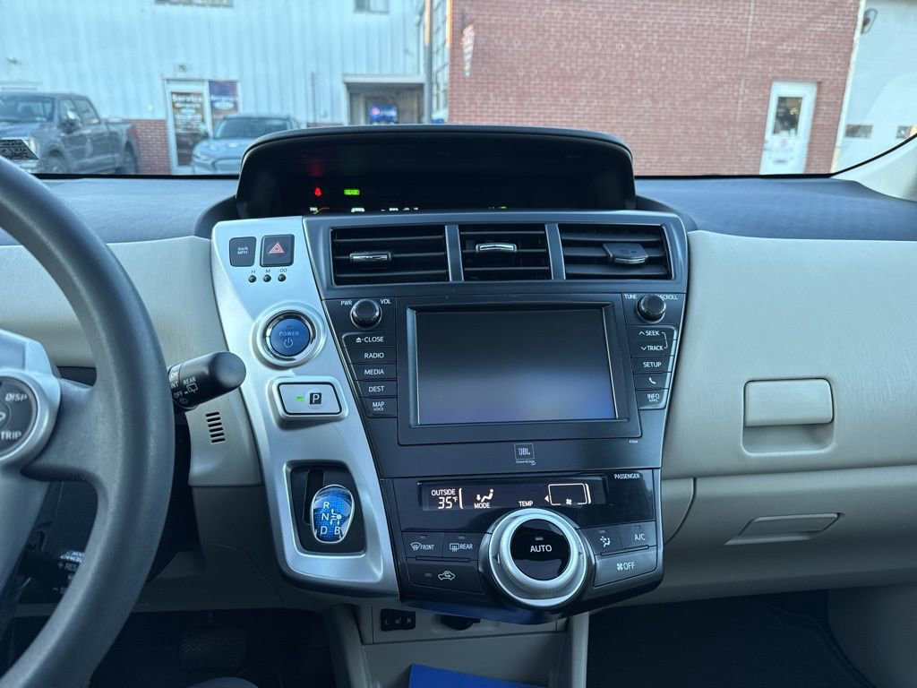 Used 2012 Toyota Prius V Two image 20