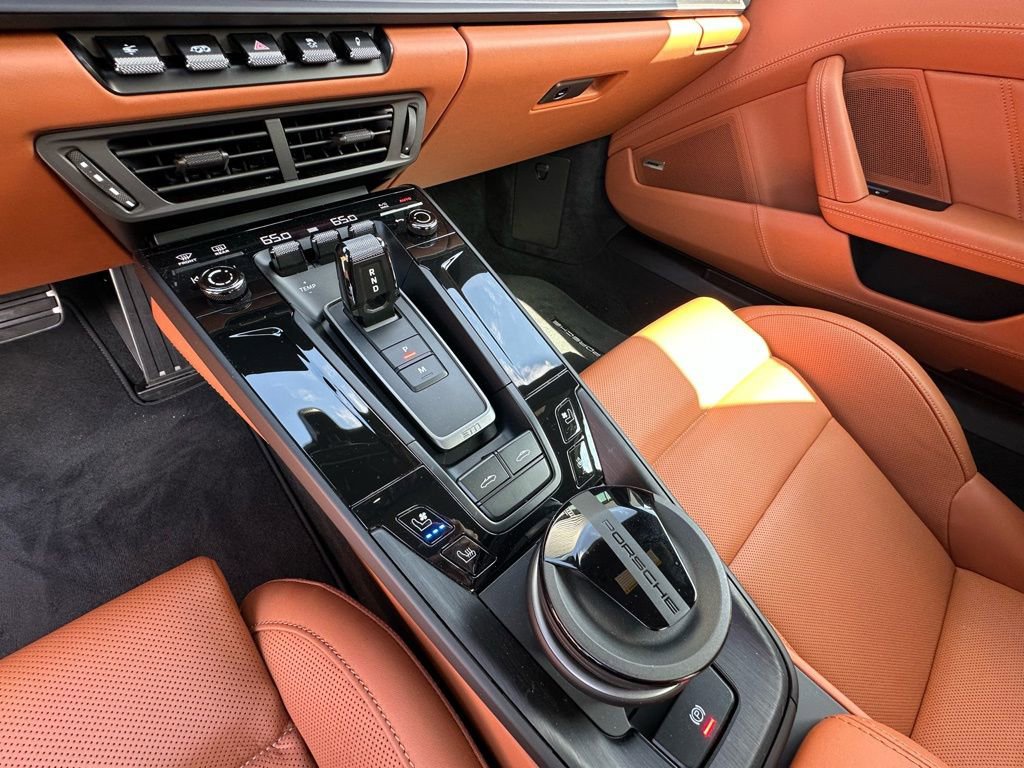 Certified 2026 Porsche 911 Targa 4 GTS image 31