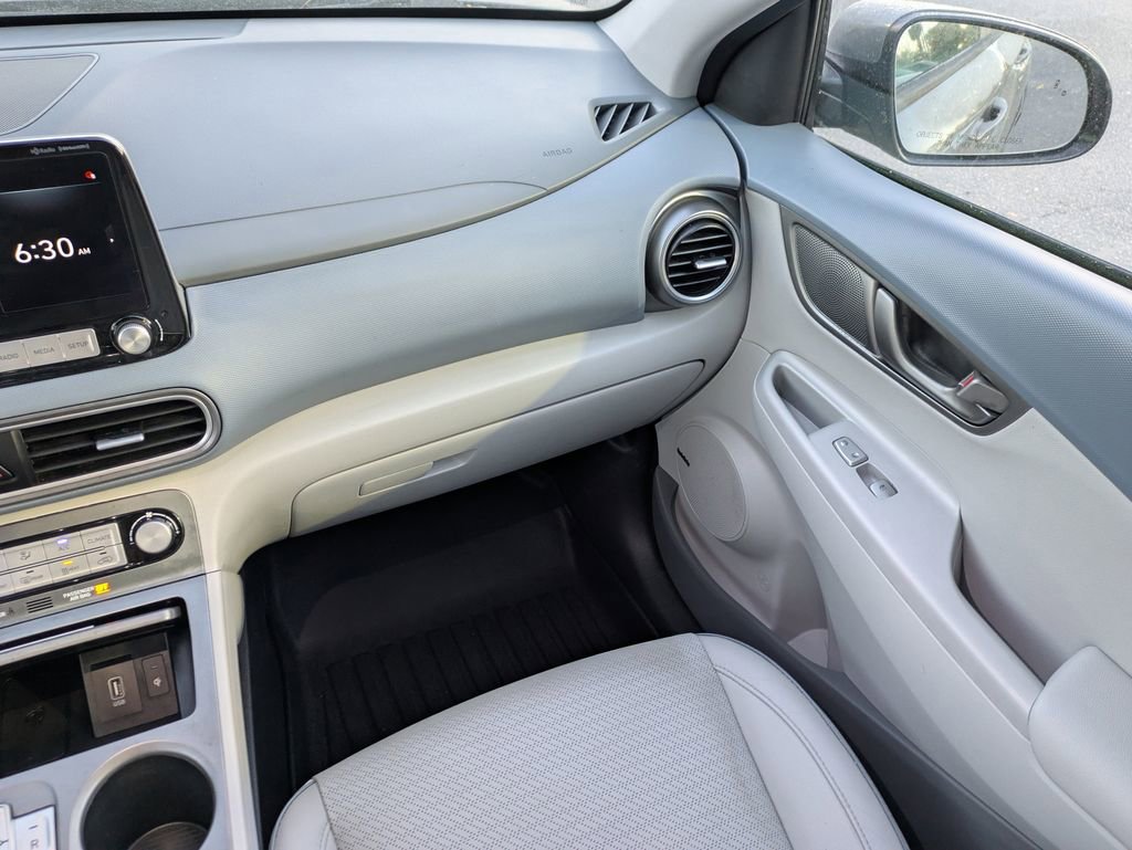 Used 2021 Hyundai Kona Ultimate image 46