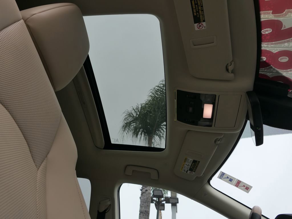 Used 2022 Lexus RX 350 AWD w/ Premium Package image 32