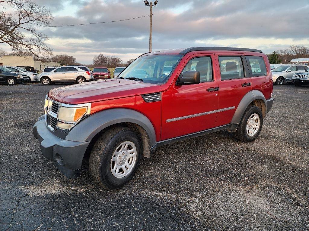 Used 2008 Dodge Nitro SXT image 10